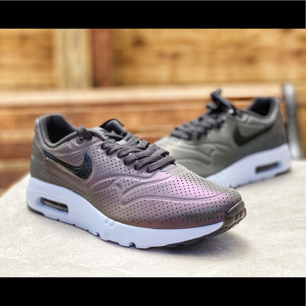 Nike Air Max 1 Ultra Moire iridescent - Picture 3 of 15
